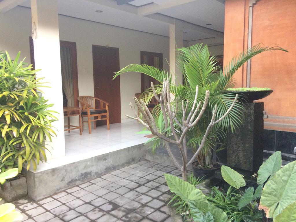 Vinandaka Homestay Sanur Buitenkant foto